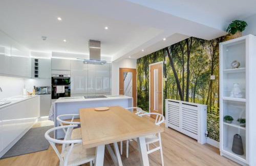 Bright 6 bedroom 3 bath house ideal for Pinewood Studios - Foto 8