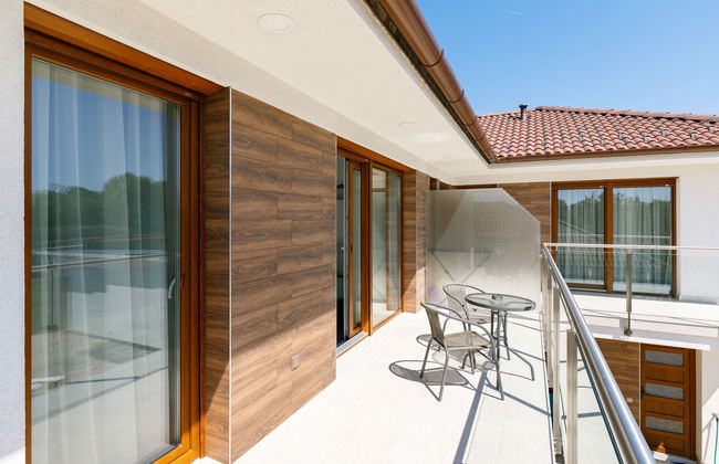 2 bedroom Apartment in Balatonszárszó with garden - Photo 18