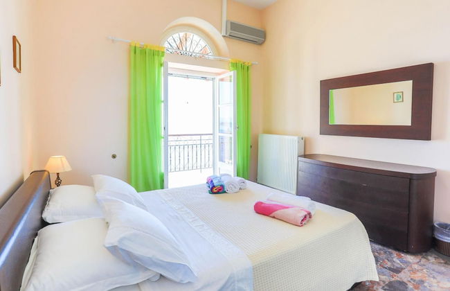 House On The Rocks in Nisaki - Photo 11