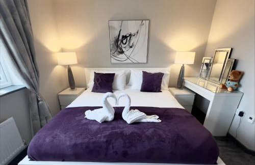 Ultra Modern large 4 bed executive home Durham - Photo 24