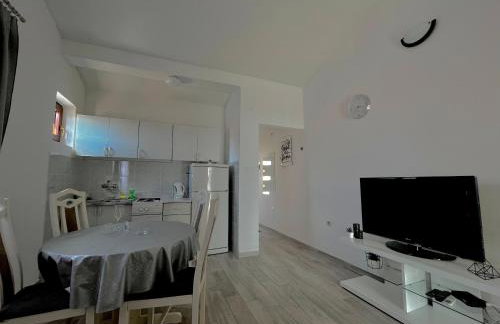 SeaView apartments - Photo 14