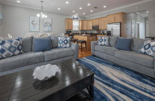 Beach Getaway for 15 A Few Steps from the Sand - Foto 73