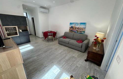 Splendida Casa vista mare per 4 persone di fronte alle spiagge di Bussana - Foto 2