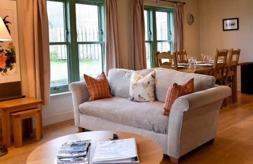 Petronella - Photo 7