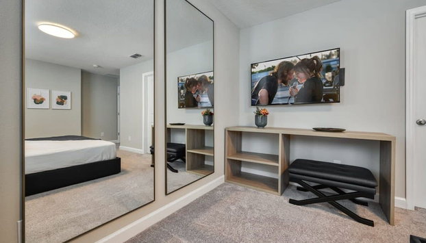 Luxury new Home Close to the Parks - Foto 5, Habitación