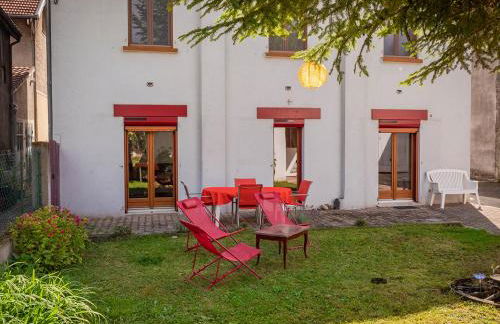 House with garden and parking 1 min from Grenoble - Foto 9