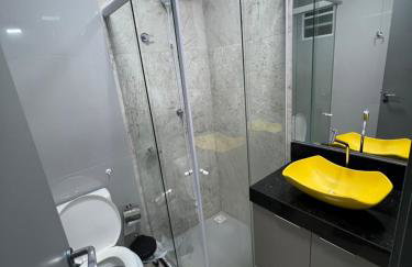 FLAT BEM LOCALIZADO COM PISCINa - Foto 5