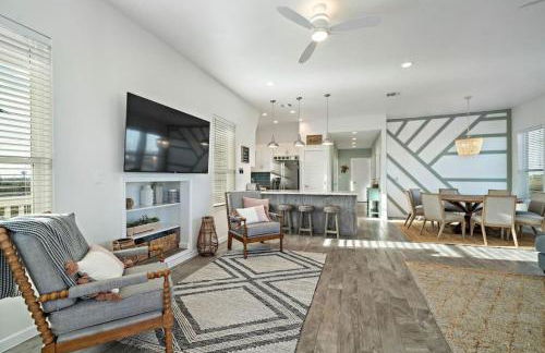 Picturesque beach house with plenty of room and amazing decks, close to beach - Foto 12