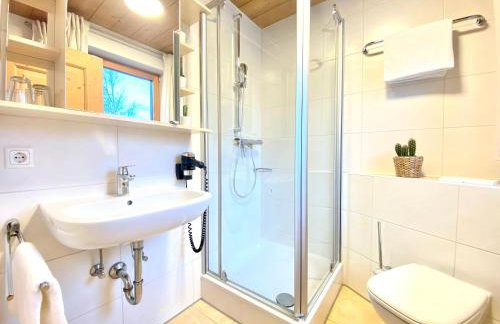 Best Butler: Studio Apartment *Balkon*Küche*Parken - Foto 4