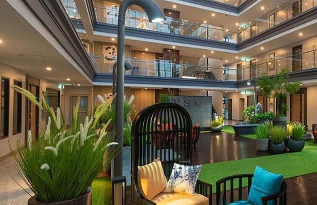 V.S.K. Residence (SHA Extra Plus) - Photo 1