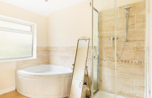 Quinton Essentials - Photo 7