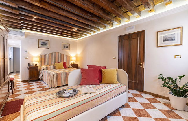 Palazzo Schiavoni Residenza d’Epoca - Photo 31