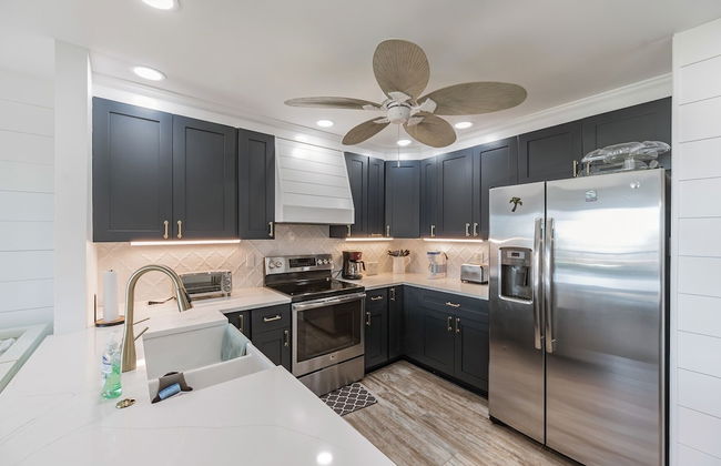 Magnificent Gulf View Condo 2 Bedroom Condo by RedAwning - Foto 11