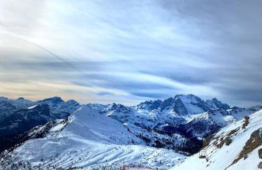 Exclusive Central Chalet, 5 min Sky Slopes, Garage - Foto 35