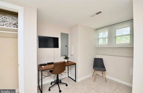 Elegant 5BR home near Capitol Hill! Free Parking! - Foto 39