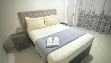 Cozy house prox airport - Foto 4