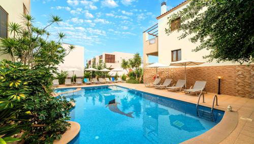 Azure Horizon Villa Heated Pool Beach at 550 m - Foto 3, sunbed