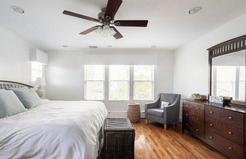 Spacious Oceanview Villa Elegant Coastal Escape, Sleeps 22 - Foto 16