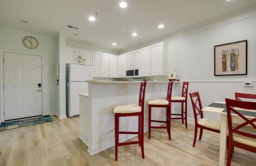 Calabash Condo with Patio and Golf Course Views! - Foto 9