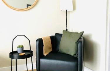 Stylish 3 Bed Semi Trentham Stoke on Trent - Foto 8