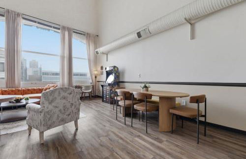 New Downtown Indy 3BR Retreat Sleeps 10 - Arcade - Foto 53