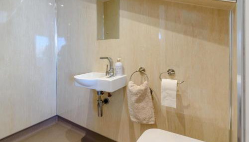 Hunroe Brow - Photo 5