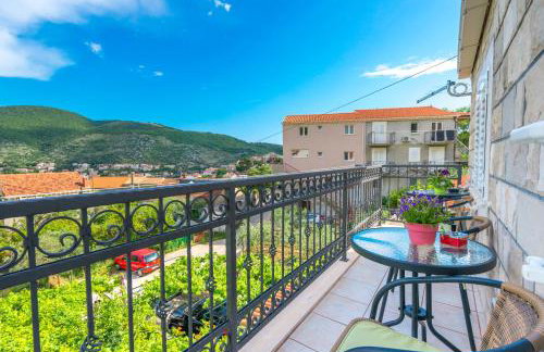 Tranquility and Nature in 4 Bedroom with Sea View - Foto 15