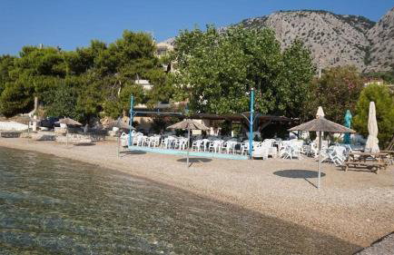 By the sea - Foto 55