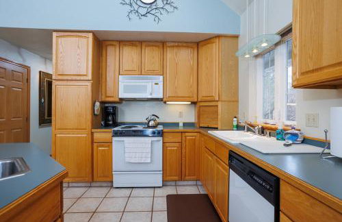 Cat Nap Acres by Simple Life Rentals - Foto 36