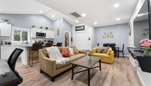 Two Dulles homes 1 price sleeps 16 w-EV parking - Foto 2