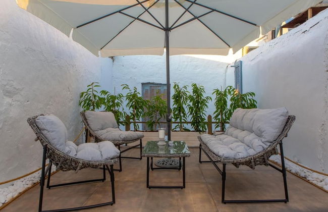 Naxos Riviera Suites - Photo 23