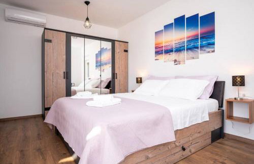 Villa Roza s privatnim grijanim bazenom i jacuzzijem - Foto 11