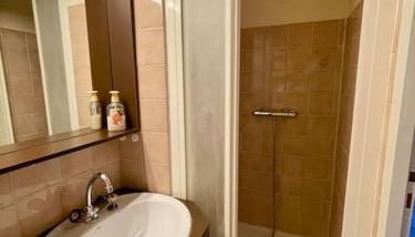 Studio moderne avec balcon et parking couvert - Famille de 4 ou Couple - Foto 3