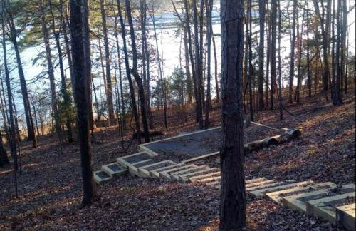 Lovely Waterfront Cabin Ideal for Weekend Getaway on Greers Ferry Lake, Arkansas - Foto 7