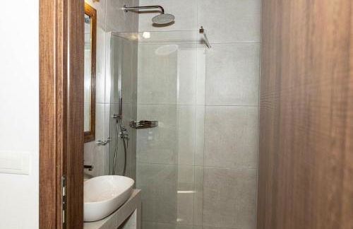 Annousa's House & Studios - Photo 50