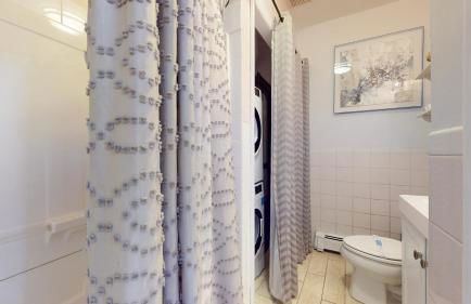 Modern,02 mile to Northeastern, in unit laundry - Foto 18