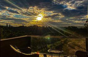 Suite Piscina térmica e Banheira Jacuzzi a 20km de Ctba - Foto 8