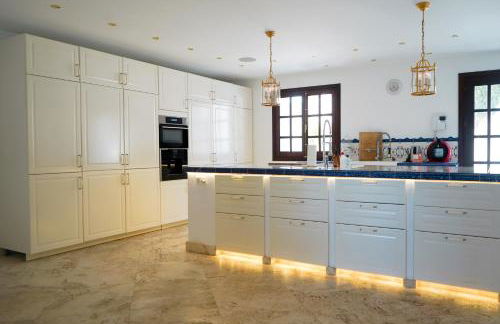 Huge Golf and Spa Mansion 8 min from Puerto Banus - Photo 63