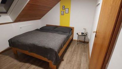 Ferienwohnung mit Kreuzbergblick - Foto 3