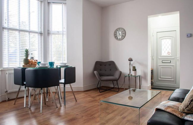 Apartment Ideal for Hospital by Nest Stays - Foto 16