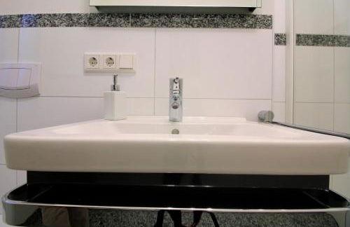 Luxury city apartment - view of river and castle - Foto 38