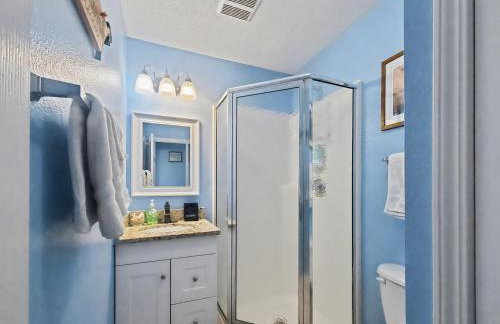 Navarre Beach Landing - Beach Gear Included - Walk to Beach - Sunset Views - Foto 29