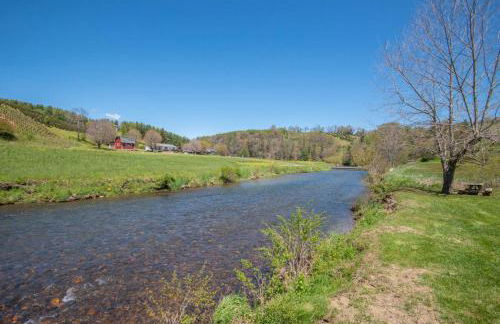 River Access, VIEWS, Sleeps 8, Fire Pit - Foto 26