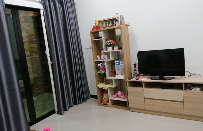 Baan Dear Home Stay - Photo 2