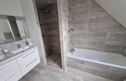 Villa Pool Lake Beache City - Foto 41