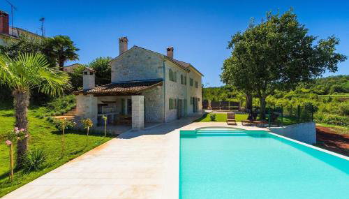 Villa Zvonar near Motovun with large pool and whirlpool - Foto 1