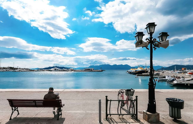 Astra Holiday Home in Aegina Island With Gorgeous Sunset Views - Photo 28