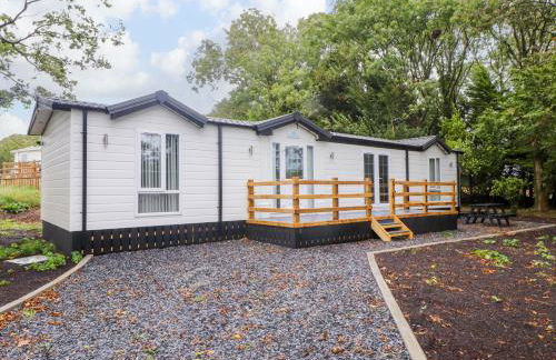 The Chalet at Tyn Lon - Photo 2