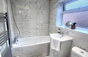4 BDRM very spacious apartment - Foto 14