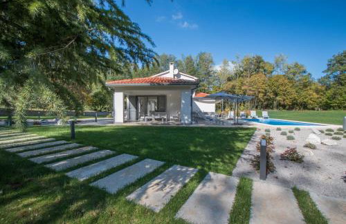 Villa Stepančić - large garden and heated pool - Foto 46